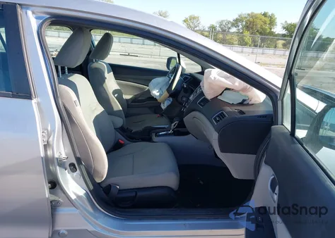 2013 Honda Civic Lx z USA, uszkodzony, nr VIN 19XFB2F51DE069716